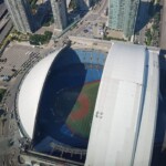 Vanaf de CN Tower zagen we hoe het dak open ging