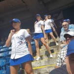 De cheerleaders die niet kunnen ontbreken